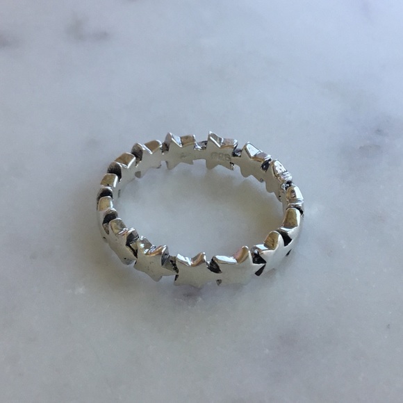 Sale $15 Firm! Sterling Silver Star Band Ring - Picture 12 of 15